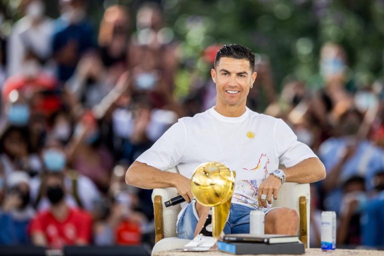 Christiano Ronaldo visits Expo 2020 Dubai, interacts with fans