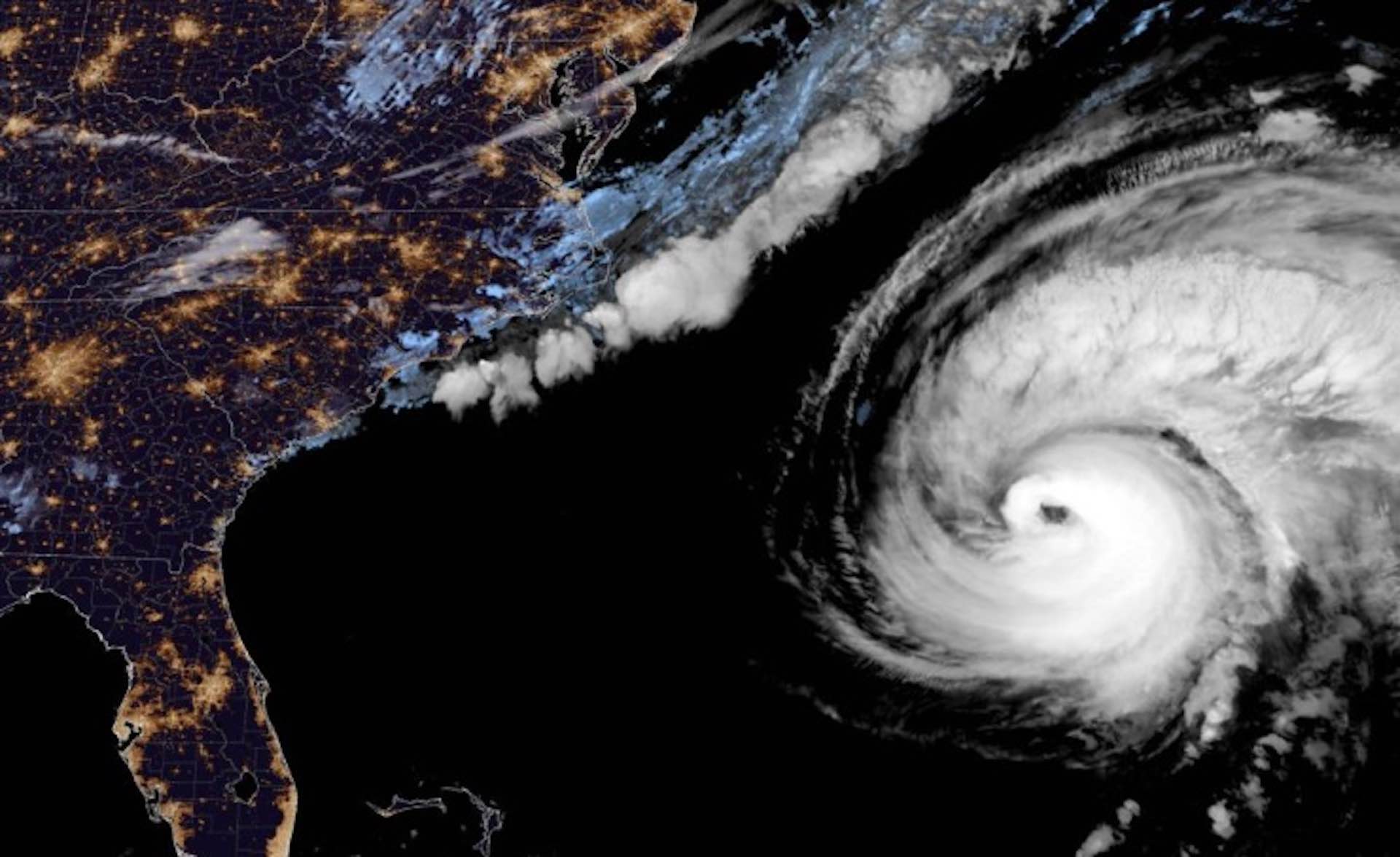 Powerful Hurricane Fiona roars towards Bermuda and then Canada